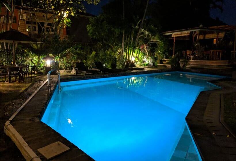スーペリアールーム, Okawati Boutique Bungalows