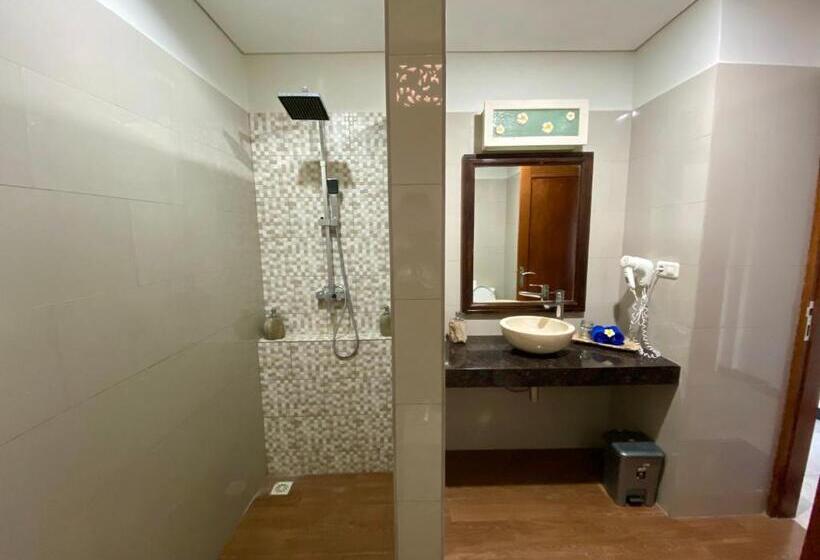 Номер Deluxe Вид на Море, Puri Wirata Dive Resort And Spa Amed
