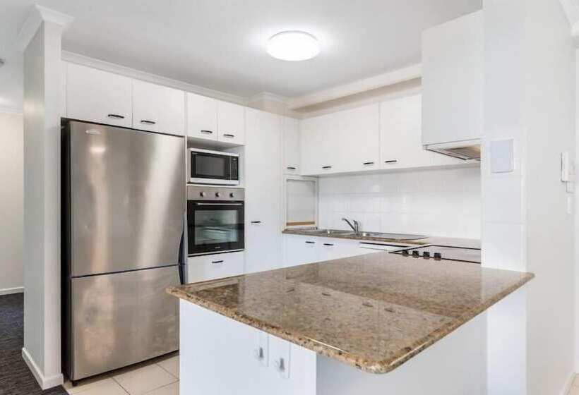 Апартаменты 2 спальни Вид на Сад, San Marino By The Sea Apartments