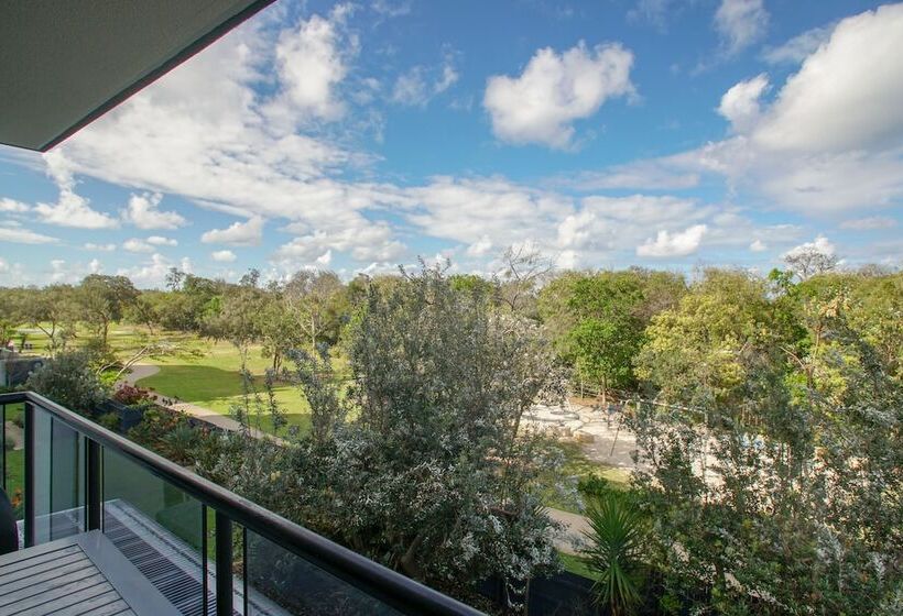 Апартаменты 3 Спальни, San Marino By The Sea Apartments