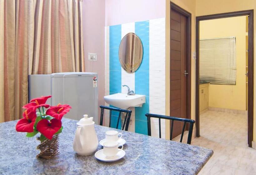 דירת שני חדרים, Shoba Suites