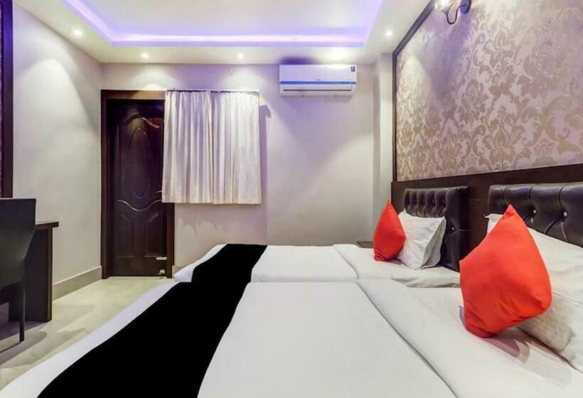 Номер Deluxe, The Ganga Residency