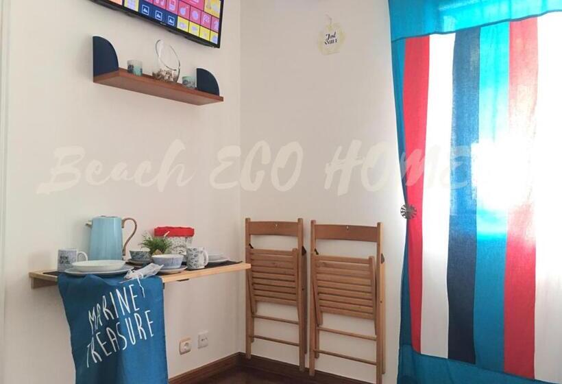 Трехместный Номер Стандарт Совместная Ванная, Beach Eco Home