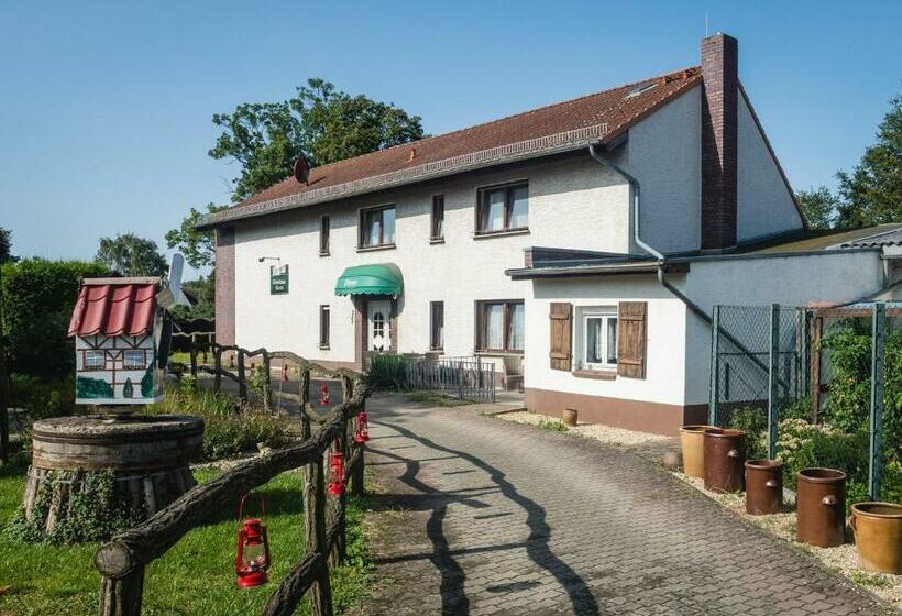 Номер Стандарт, Gasthaus Stuckatz