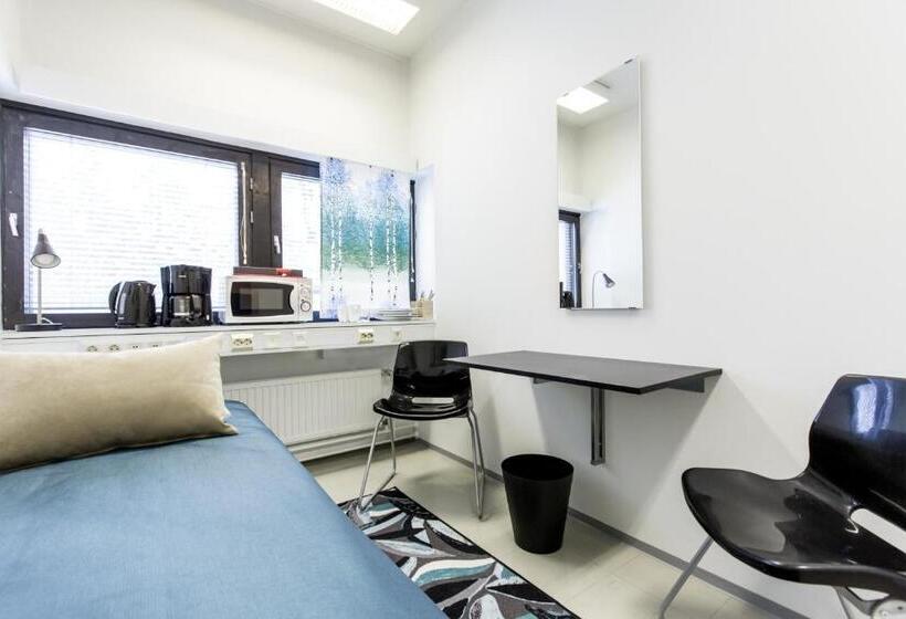 Номер Стандарт Индивидуальный Совместная Ванная, Forenom Hostel Vantaa Airport