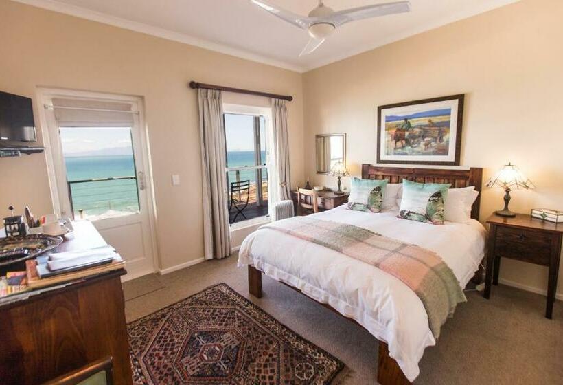Номер Стандарт Вид на Море, Moonglow Guest House