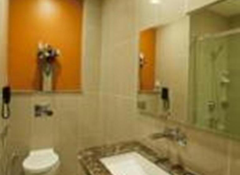 Номер Deluxe, Nidhivan Sarovar Portico Vrindavan