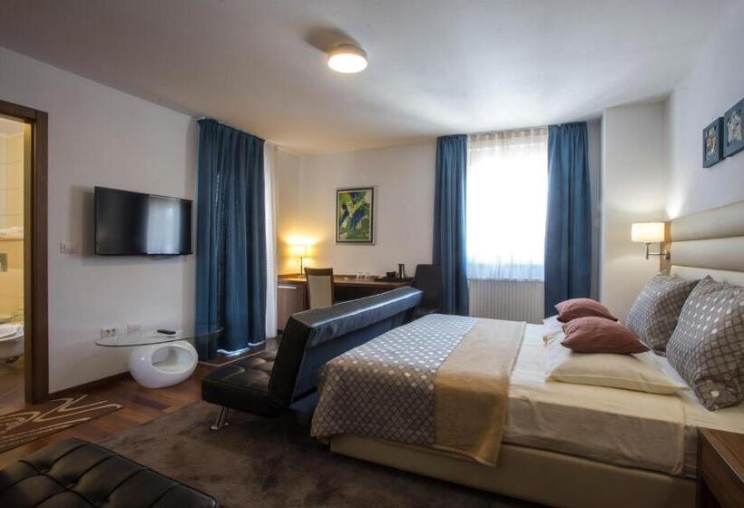 Номер Superior с Балконом, Residence Villa Karda