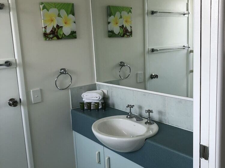 2침실 패밀리 아파트, Tripcony Quays Apartments
