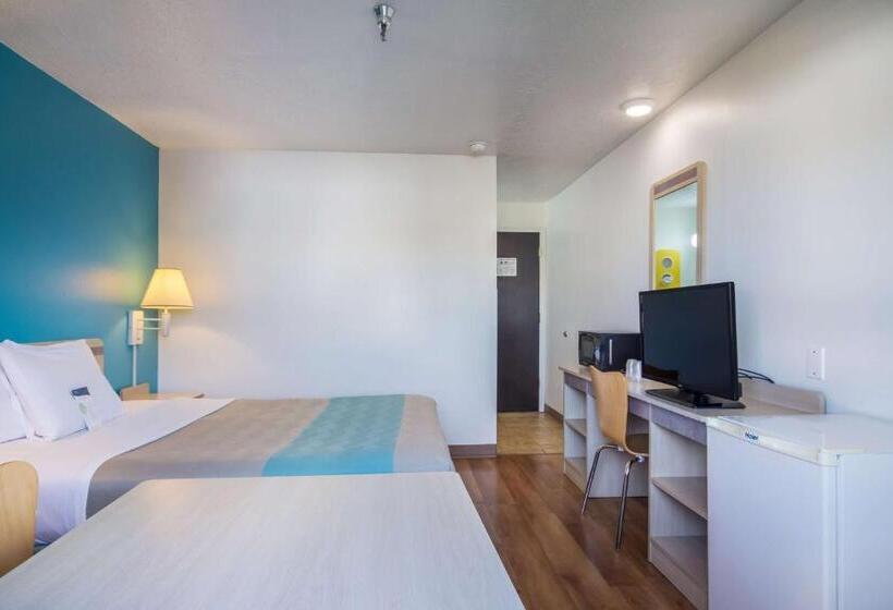 四人标准间, Motel 6the Dalles, Or
