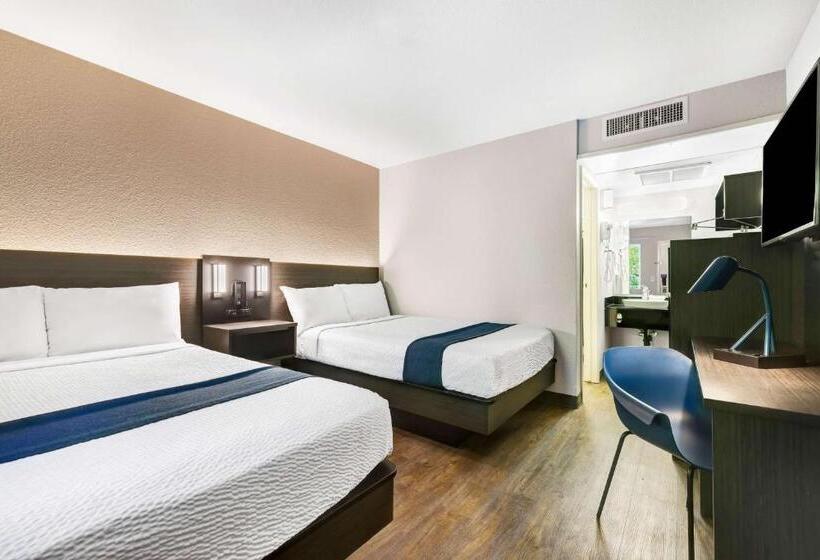 Четырехместный Номер Deluxe, Motel 6issaquah, Wa  Seattle  East