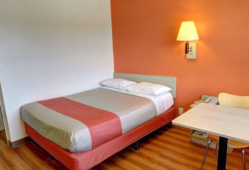 Номер Deluxe, Motel 6slidell, La  New Orleans