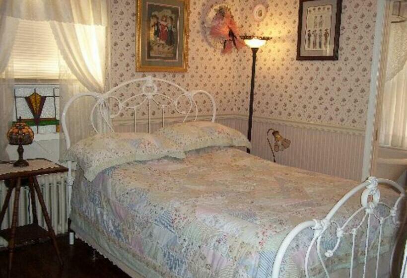 Номер Стандарт, A Sentimental Journey