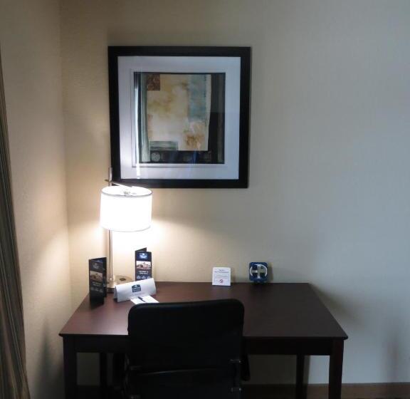 Люкс Кровать Кинг, Cobblestone Inn & Suites   Harper