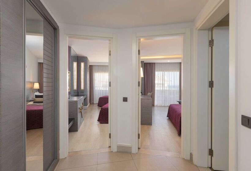 Семейный Номер, Kirman Belazur  Resort & Spa