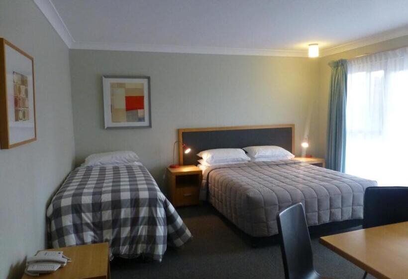 Семейный Номер, Park Ridge Retreat