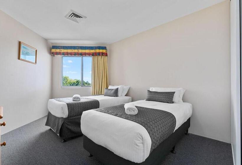 Апартаменты Superior 2 Спальни, White Crest Apartments