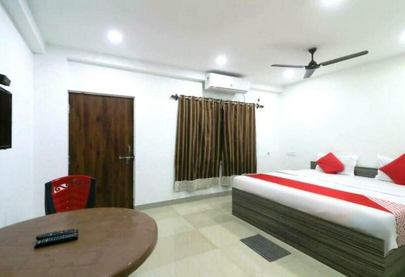 Номер Deluxe, Staymaker Gharana Resort