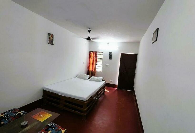 غرفة إقتصادية, Staymaker Gharana Resort