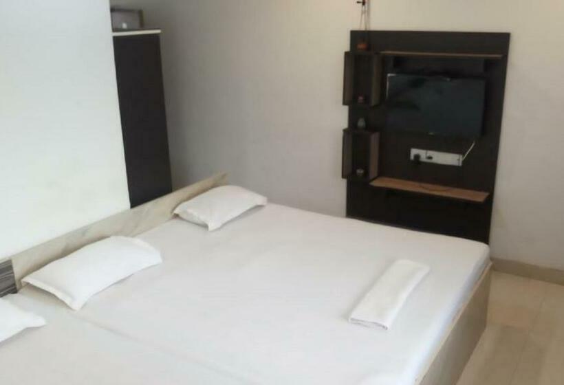 Четырехместный Номер Deluxe, Staymaker Gharana Resort