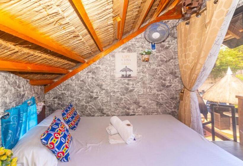 Четырехместный Номер Economy, Blue Moon Inn