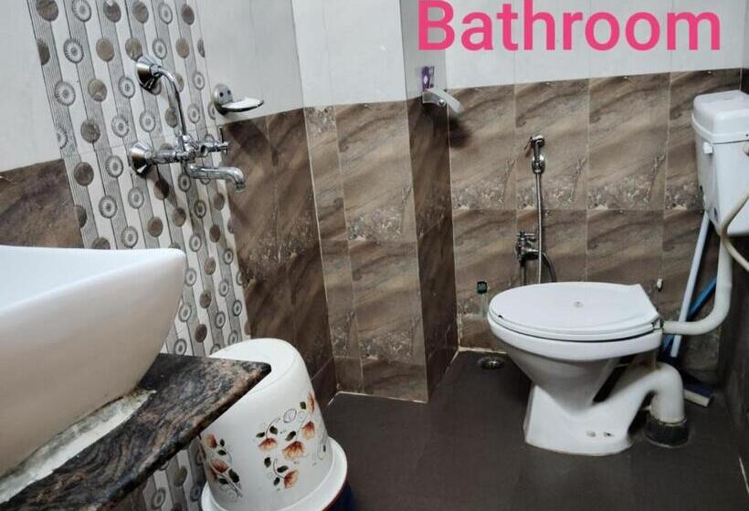 Номер Стандарт, Ds Residency Varanasi Prime Location Parking