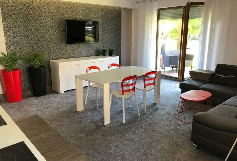 Апартаменты Superior 1 Спальня, Apartamenty Bałtyckie   Wczasowa   Osiedle Zamknięte, Winda, Miejsce Parkingowe