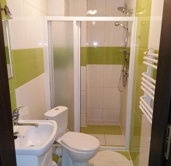 Номер Стандарт, Pod Dębem