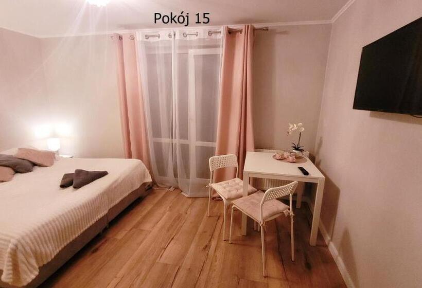 Номер Стандарт, Pod Dębem