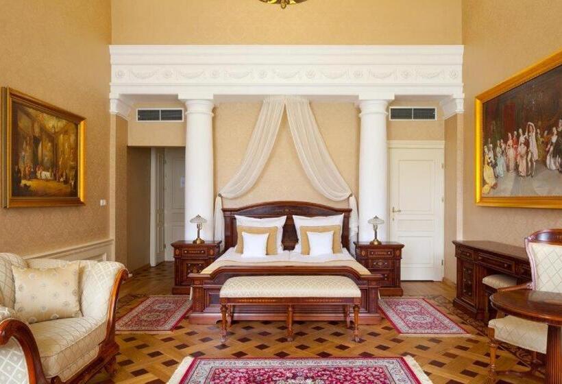 Люкс Вид на Сад, Pałac żelechów Spa & Wellness