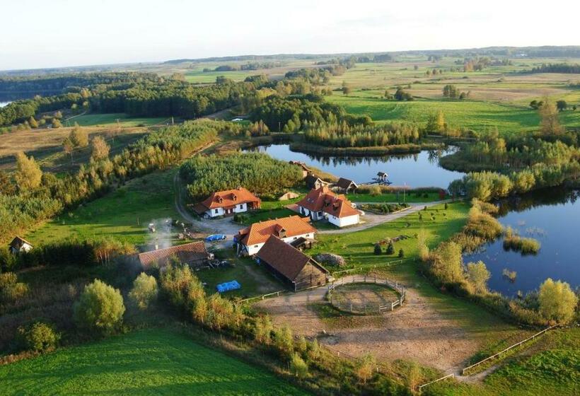 Студия Стандарт, Siedlisko Konradówka