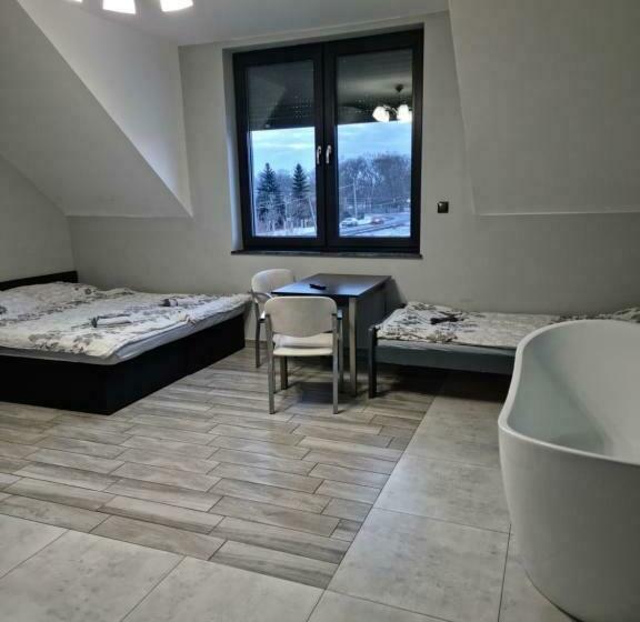 Номер Deluxe, Noclegi 24/h Leszczynek