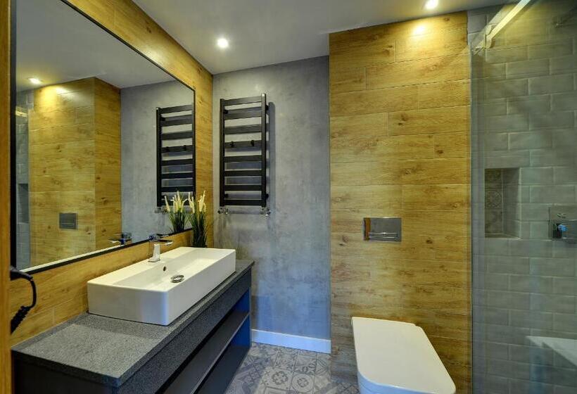 اتاق استاندارد, Walizka Wspomnień