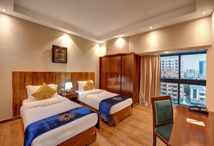 Номер Deluxe, Al Bustan Hotels Flats