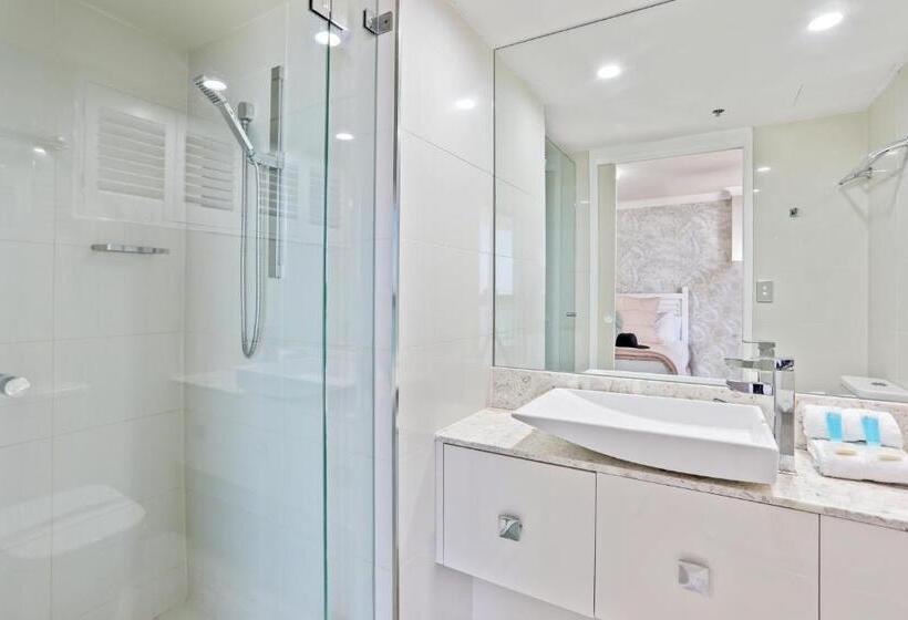 Апартаменты 2 Спальни Вид на Море, Boulevard North Holiday Apartments