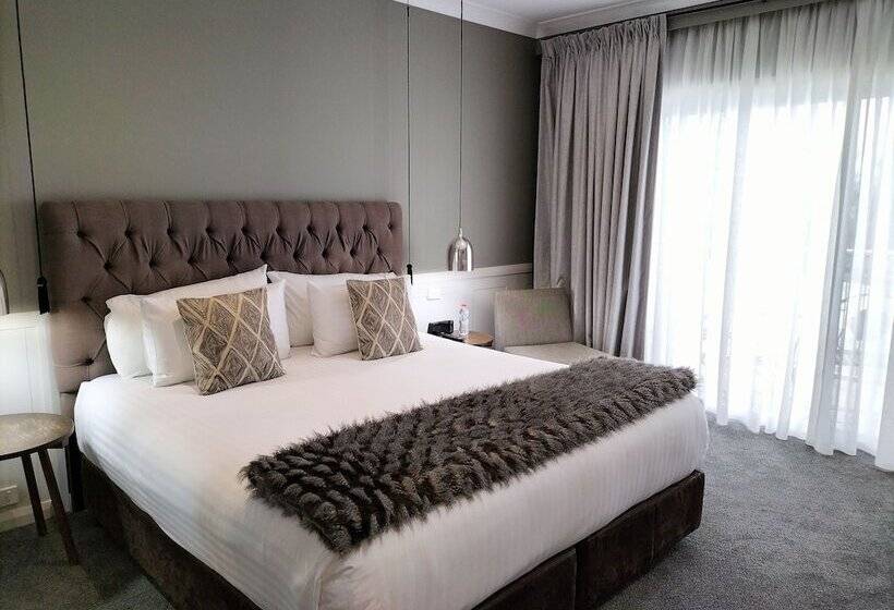 חדר סטודיו סטנדרד, De Russie Boutique