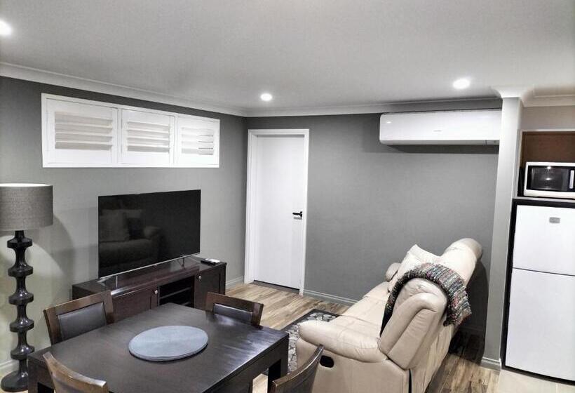 Family Suite, De Russie Boutique