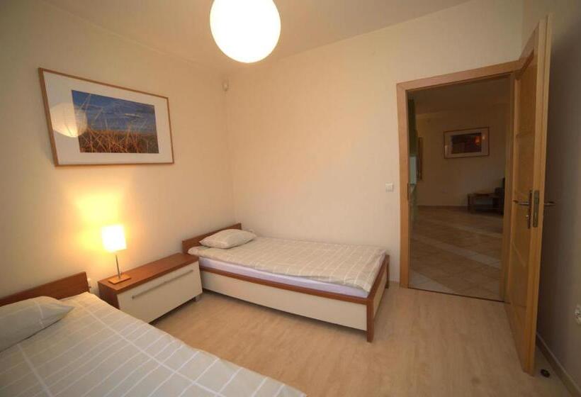 Люкс 2 Спальни, Apartamenty Dom Na Wzgórzu Gardenia