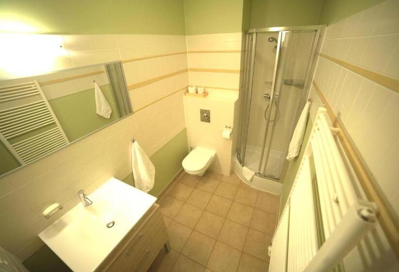 Люкс 2 Спальни, Apartamenty Dom Na Wzgórzu Gardenia