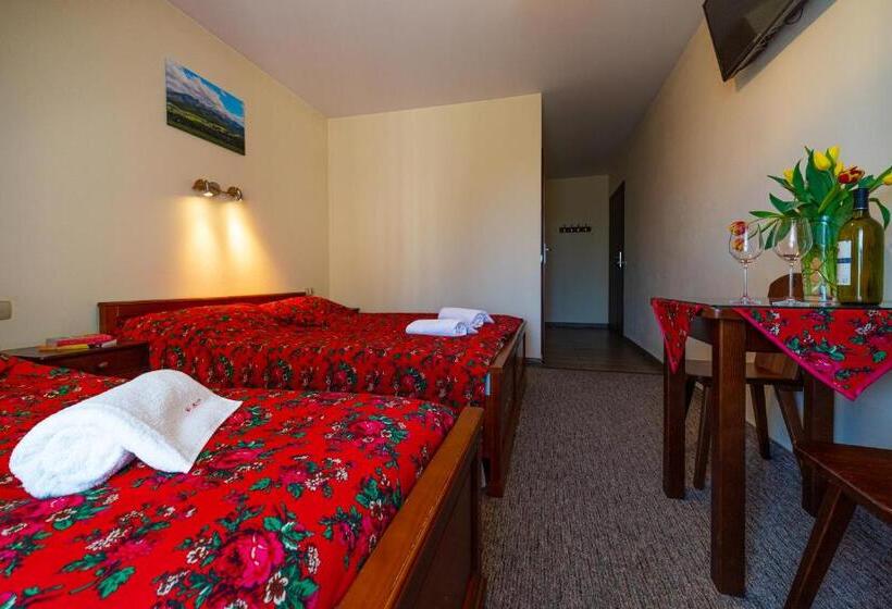 Трехместный Номер Deluxe, Apartamenty I Pokoje W Willi Na Ubocy