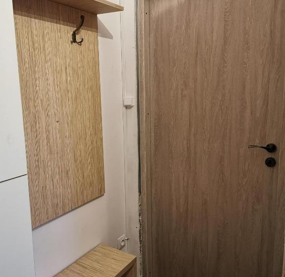 Кровать в Общей Комнате, For Rest Hostel