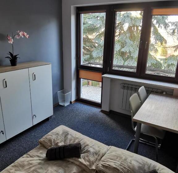 Номер Deluxe с Балконом, For Rest Hostel