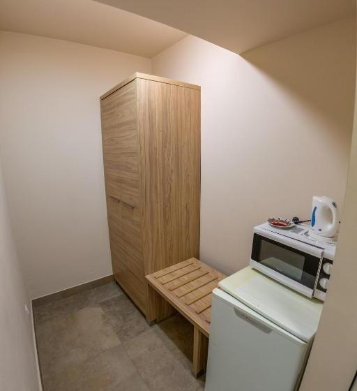 Студия Стандарт, Parkowa 3