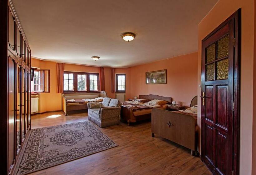 Четырехместный Номер Стандарт, Villa Bergera