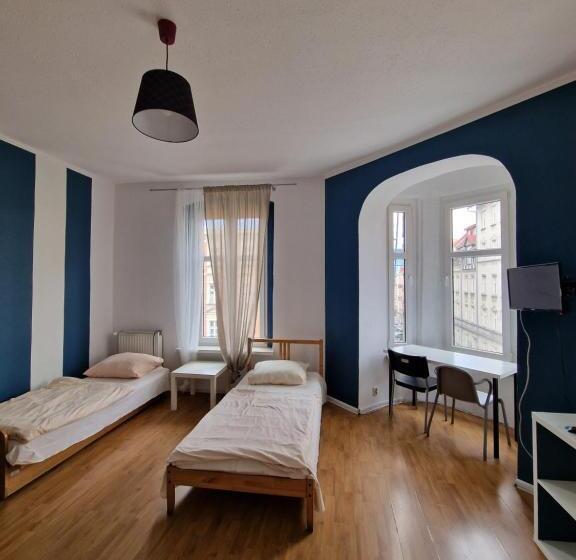 スタンダード４人部屋, Kaktus Guest House