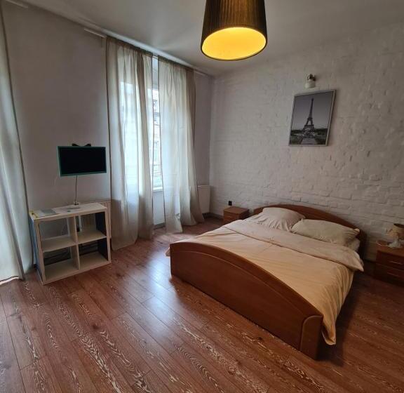 キングサイズベッドのスタンダードルーム, Kaktus Guest House