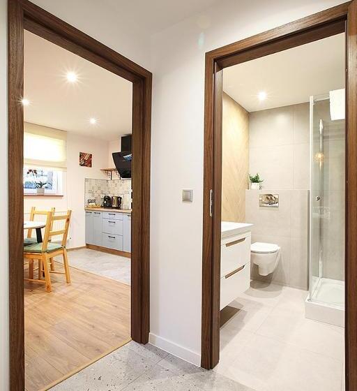 آپارتمان 2 خوابه, Dom Na Klonowym Wzgórzu