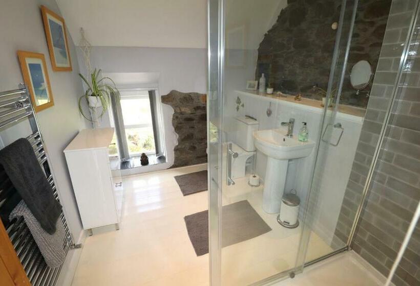 Стандартный Номер Кровать Кинг, Stone Barn