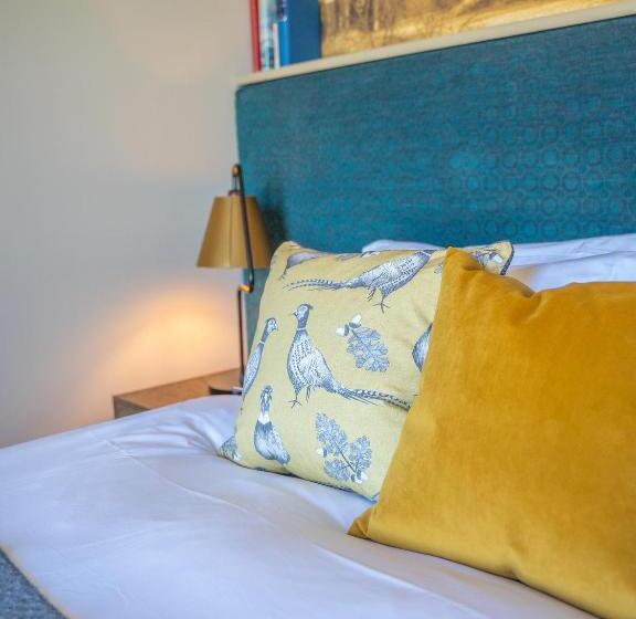 Номер Deluxe, Harper S Steakhouse With Rooms, Haslemere