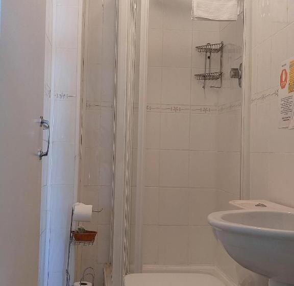 Номер Стандарт, The Norwood